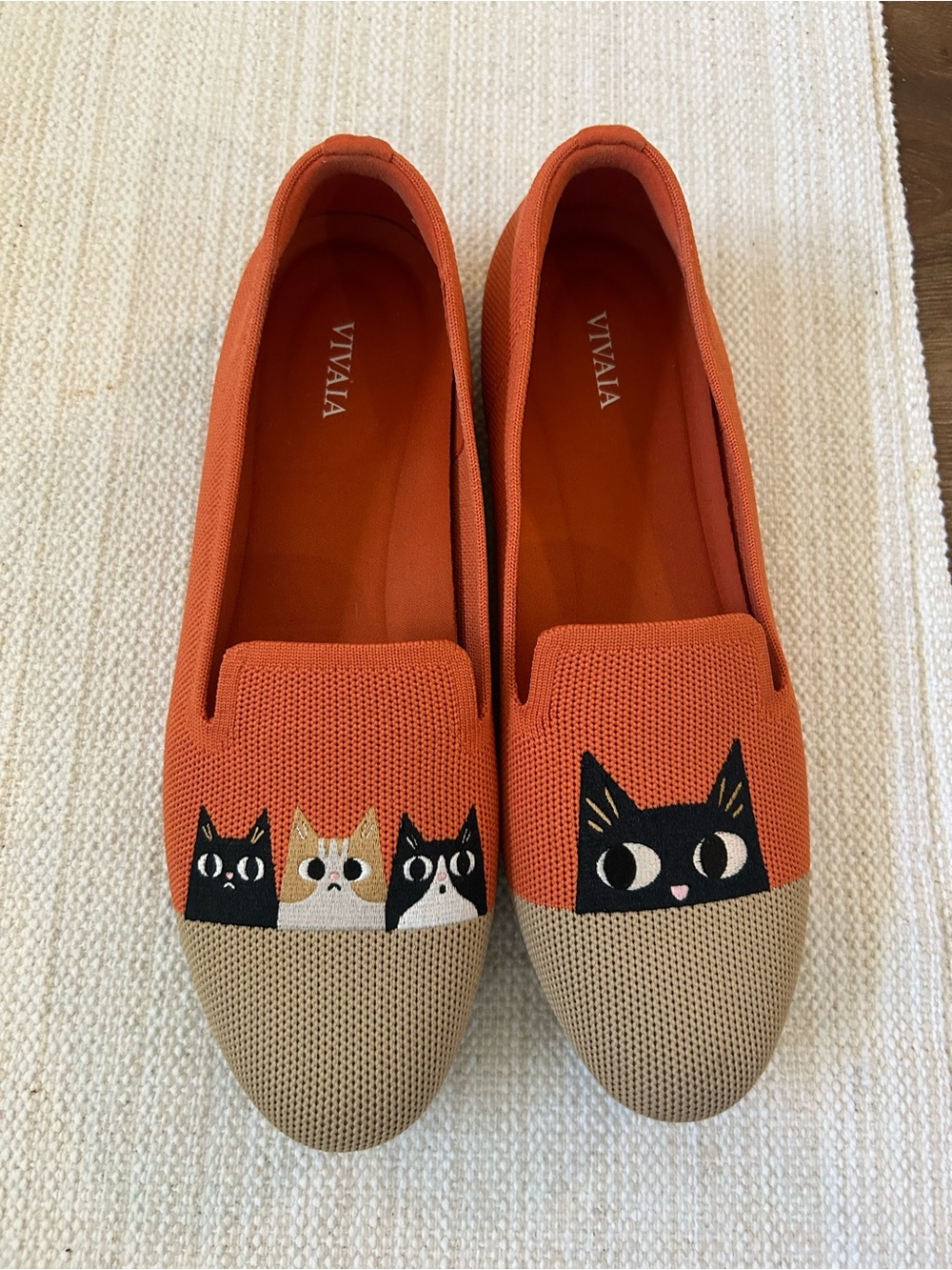 NWOT VIVAIA Rural Cat Apricot knit Lofers Flats Size 40 or 9.5